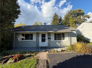 66 Cimarron Dr, Rochester, NY 14620