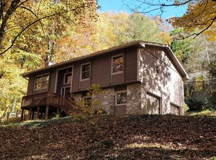 10 Wood Rd, Arden, NC 28704