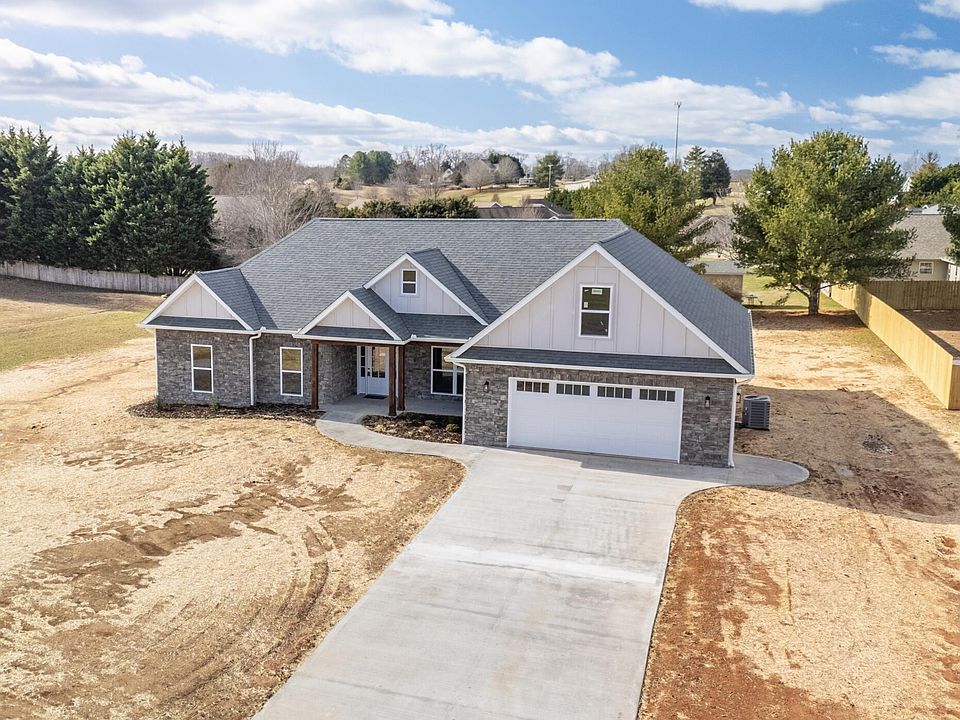 1st image of 175 Wilshaw Ct