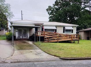 710 Oakdale Dr, Gadsden, AL 35903
