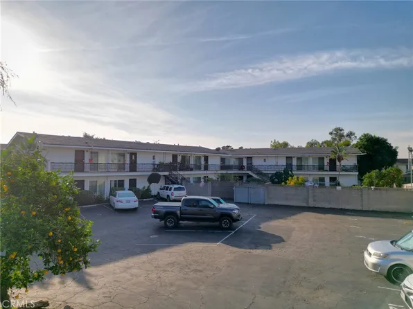 241 E Fremont Sq, Montebello, CA 90640