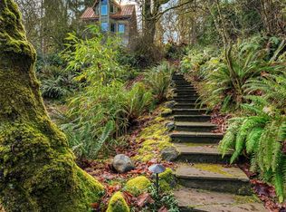 12825 SW Ober Beach Rd, Vashon, WA 98070