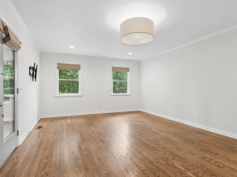 5004 Danby Dr — Photo 27