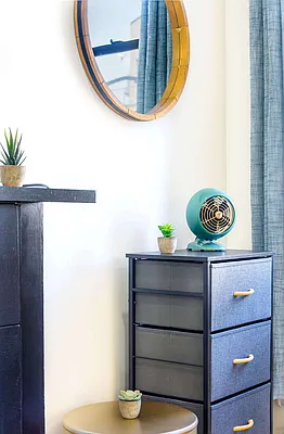 Rented by Century 21 Metropolitan | media 21