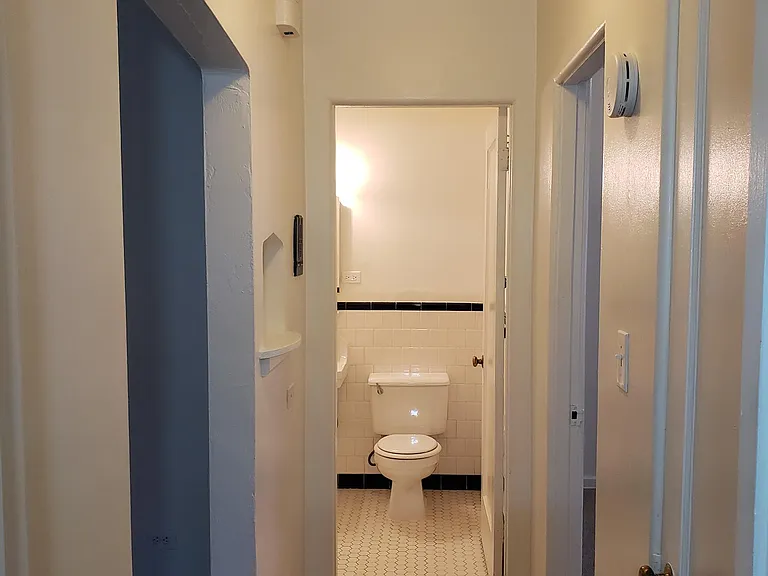 1350 Fillmore St #11 — Photo 7
