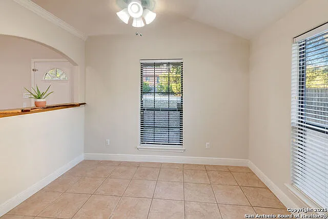 445 Scenic Hills Dr — Photo 7