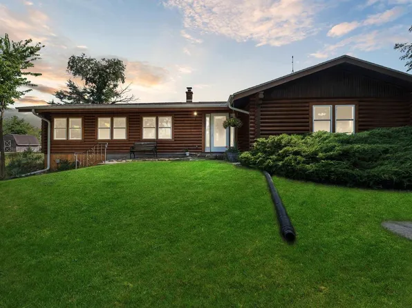 5113 West Tripp Road, Janesville, WI 53548