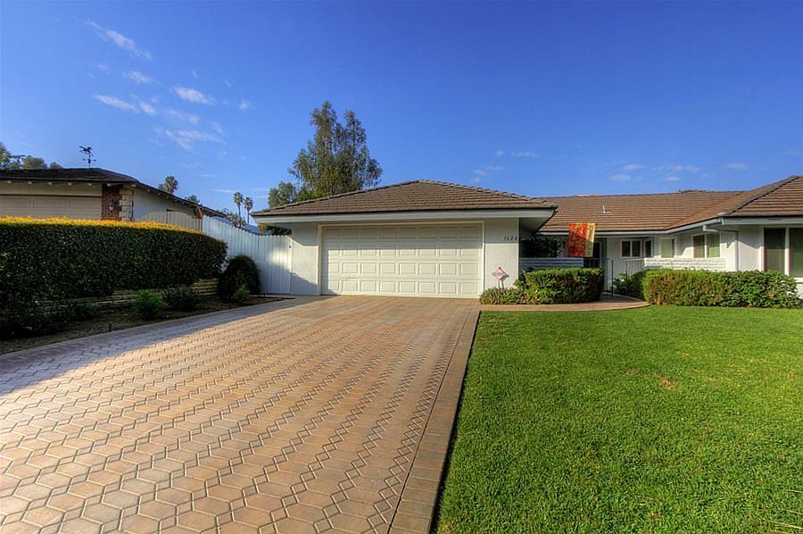 2nd image of 1624 Benita Marie Cres