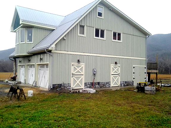3rd image of 1005 Dabney Dr