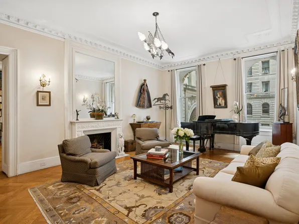 390 West End Avenue image 2 of 7