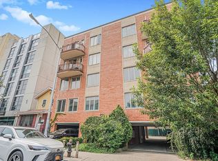 3034 Brighton 1 St #5, Brooklyn, NY 11235