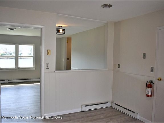 3rd image of 242 Jefferson Court #B