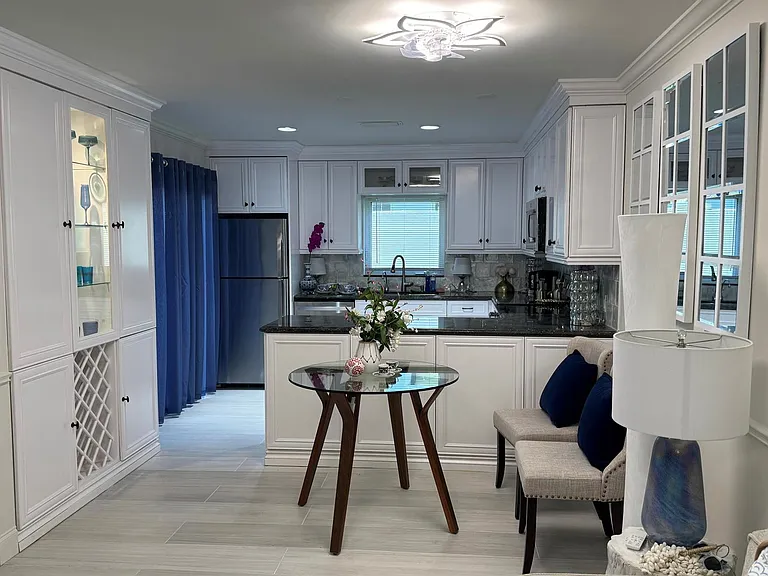 1010 NE 8th Ave #31F — Photo 26