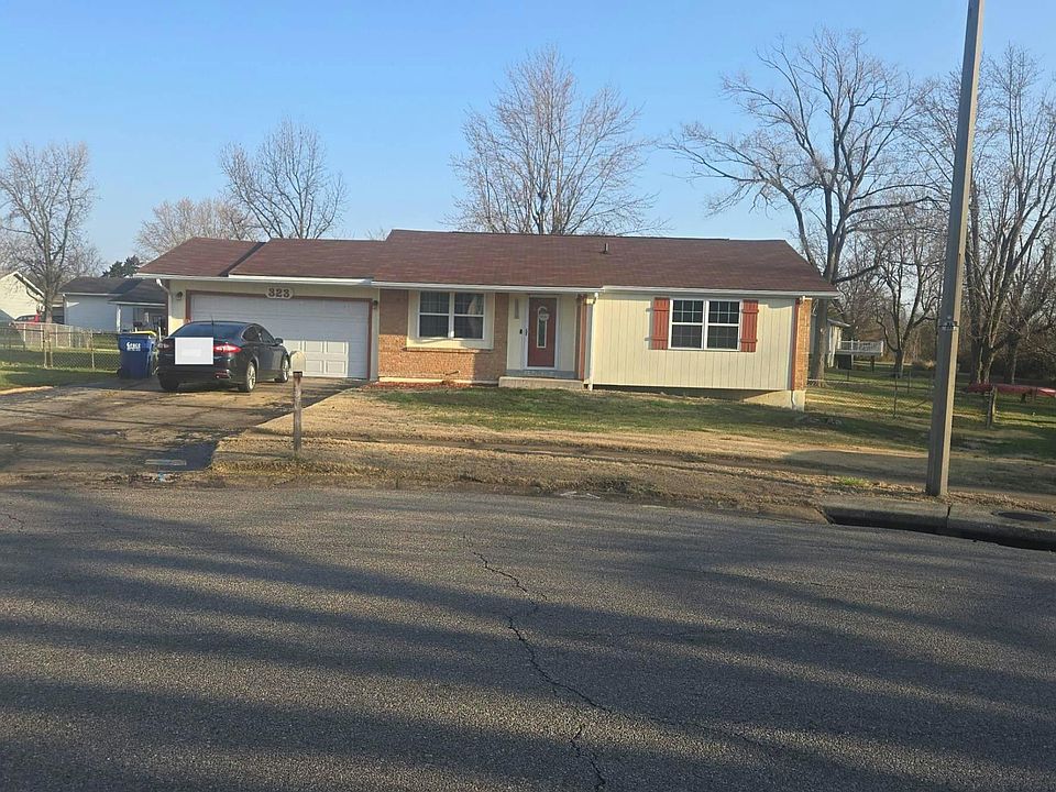 1st image of 323 Richmond Dr