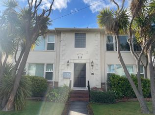 213 Paramount Dr #3, Millbrae, CA 94030