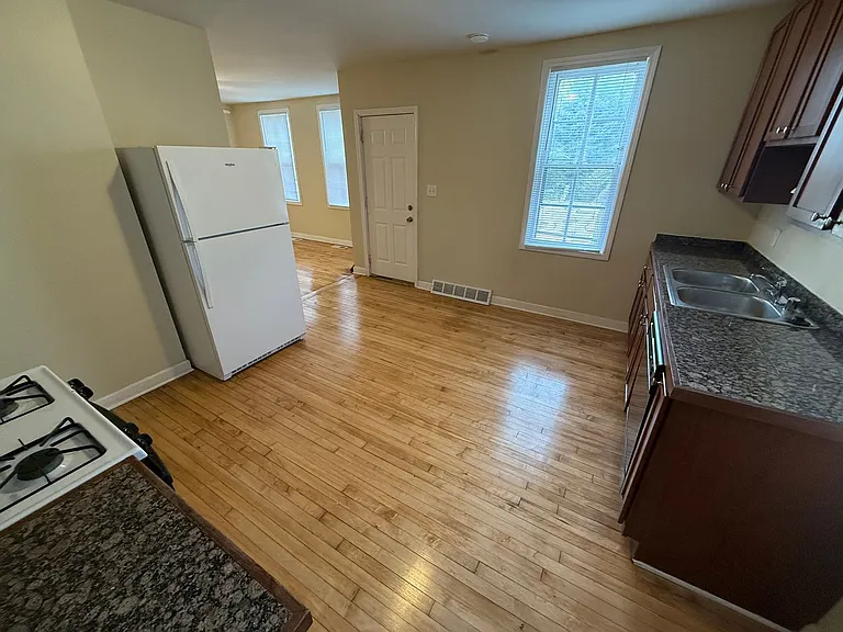 2440-46 N. Weil St. — Photo 10