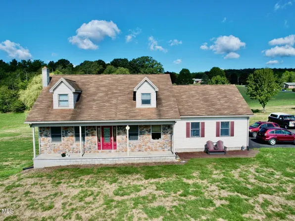 714 Grange Hill Rd, Fishertown, PA 15539