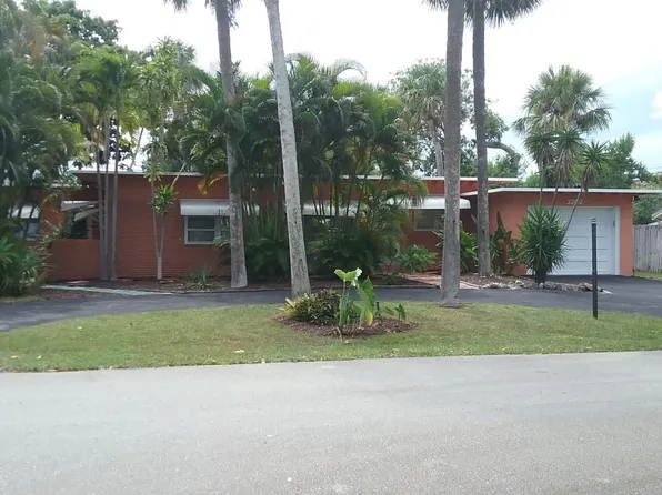 3202 Palm Dr, Delray Beach, FL 33483