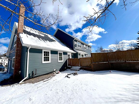 5th image of 30 Macarthur Dr