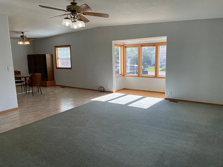 2408 Main St — Photo 9