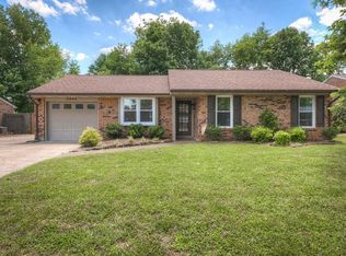 3854 Springtree Dr, Owensboro, KY 42301