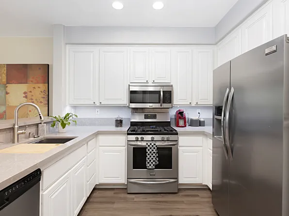 4170 Candida St #190, San Diego, CA 92126