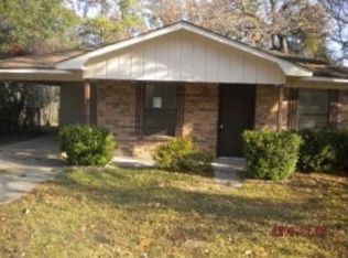 2000 Elm St, Henderson, TX 75652