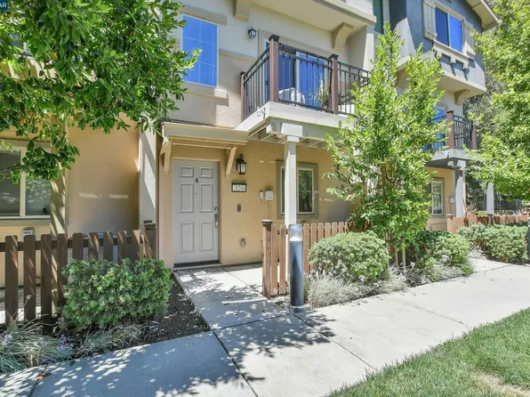 1260 Detroit Ave Unit 4, Concord, CA 94520