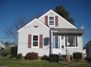 1603 Warrick Pl NE, Canton, OH
