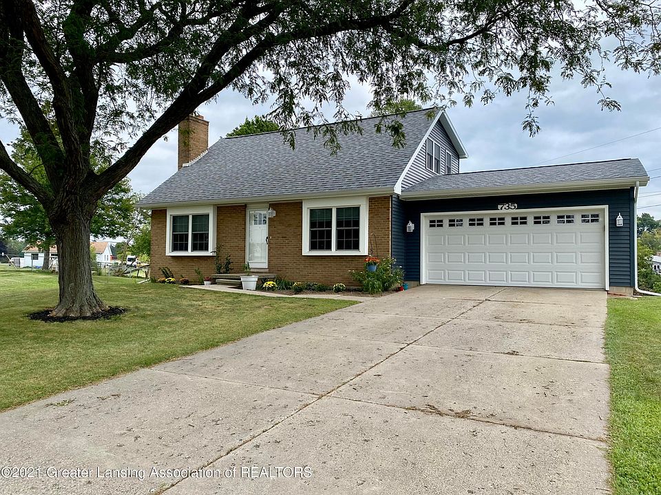 1st image of 735 Blue Lagoon Dr