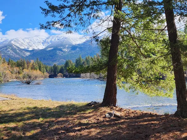 12448 Rippling Waters Rd, Bigfork, MT 59911