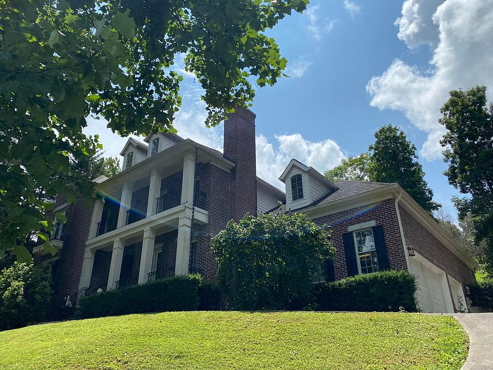 1st image of 10228 N Poplar Glen Dr