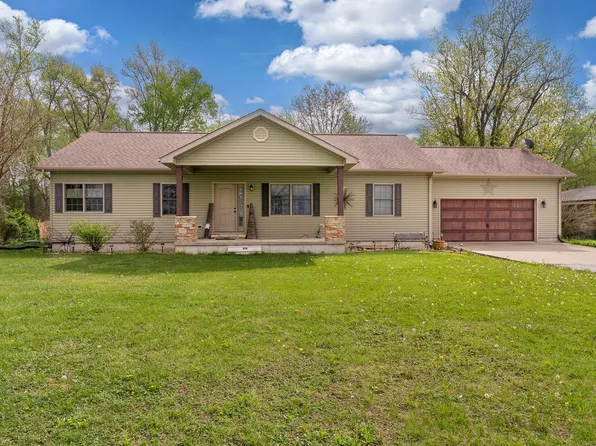 1358 Pershing Rd, West Frankfort, IL 62896