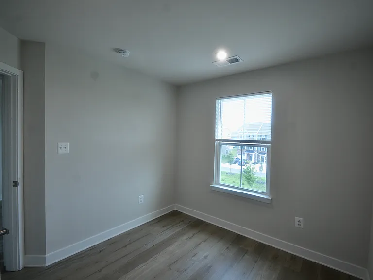 126 Fletcher Cir — Photo 16