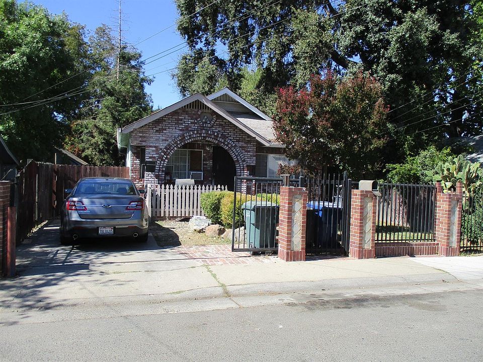 1st image of 4020 43rd St