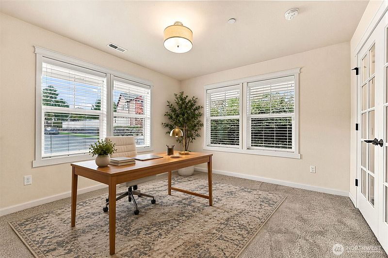 3rd image of 1305 Foreman Road