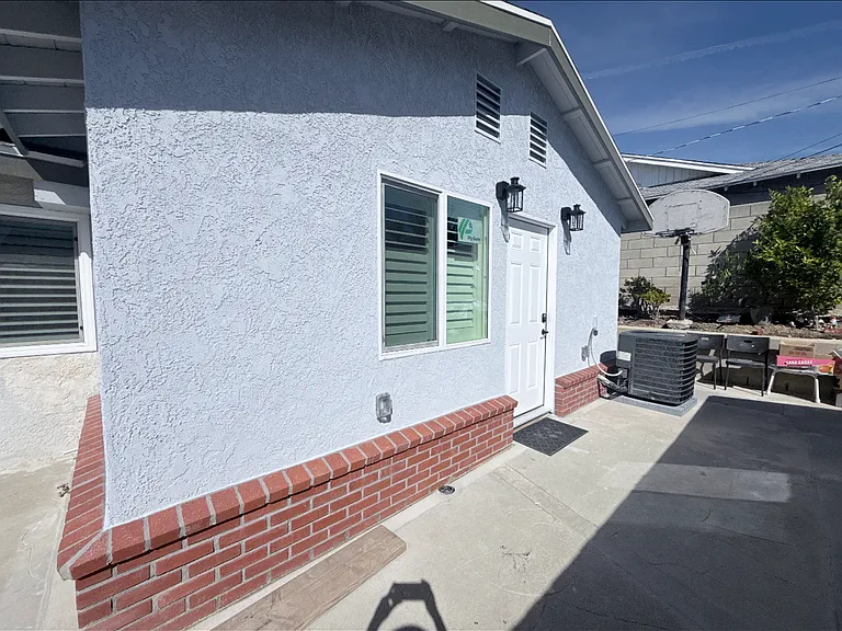 E Merrygrove St — Photo 4