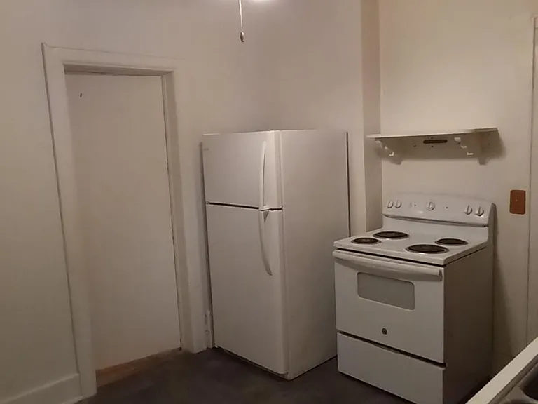 1001 Washtenaw Ave #1A — Photo 8