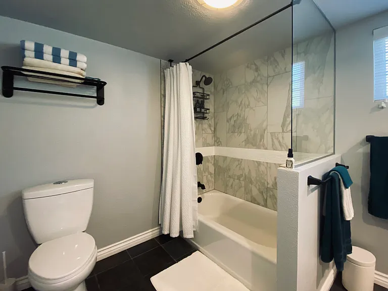 1127 Valencia Dr #A — Photo 27