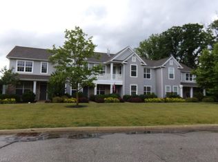 2364 Country Club Dr, Avon, OH 44011