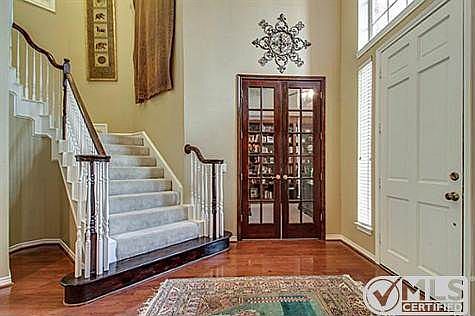 3rd image of 2809 Saint Andrews Dr