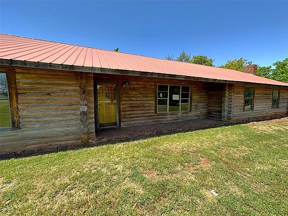 2nd image of 3074 County Street 2796