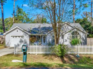 40 Chinook Trl, Crawfordville, FL 32327