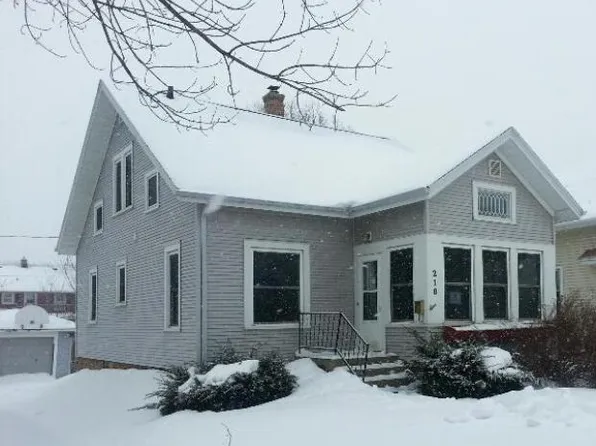 218 Fonddulac Ave, Sheboygan Falls, WI 53085