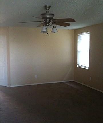 4th image of 623 Almandora Dr