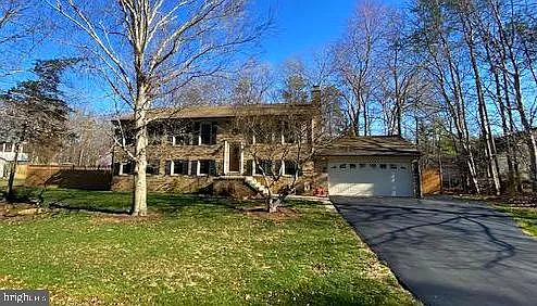 8305 Apple Creek Pl photo 1
