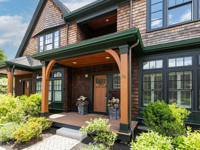 14 Abbey Rd #14, Sherborn, MA, 01770
