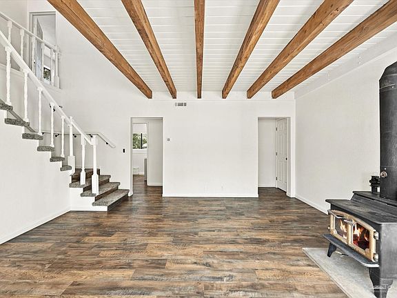 4th image of 17895 Saint Moritz Dr