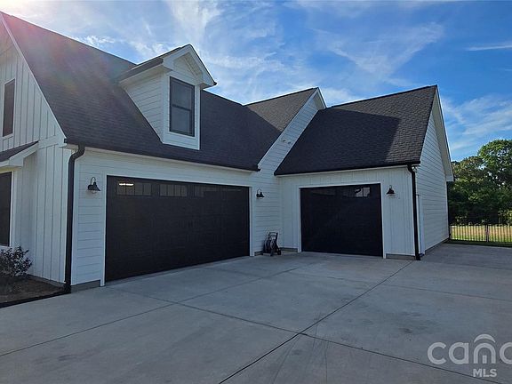 4th image of 5282 Lake Glenn Dr