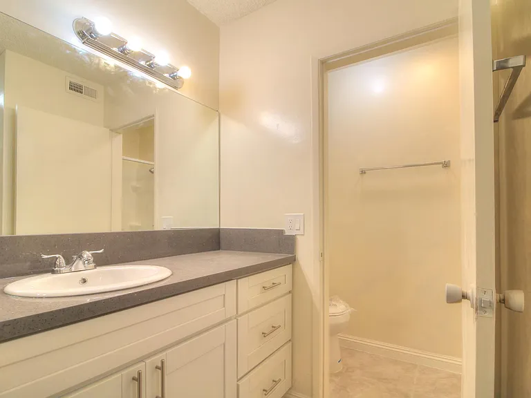 1831 Ramona Ave #2 — Photo 9